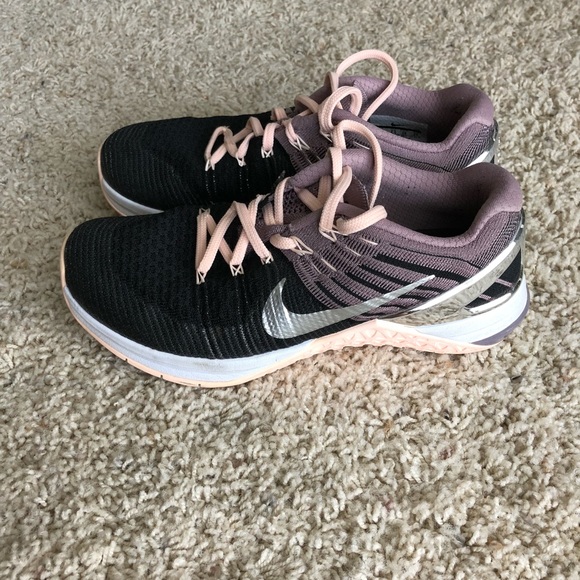 nike metcon dsx flyknit chrome blush